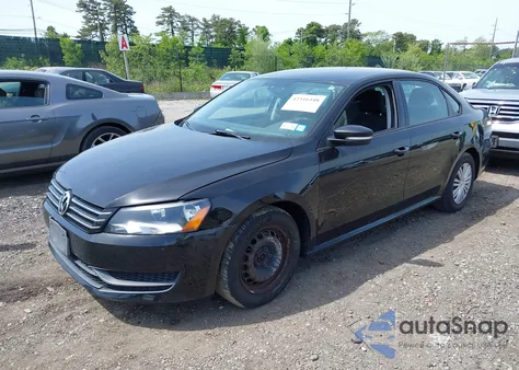 2014 Volkswagen Passat 2.5L S from USA, damaged, VIN 1VWAP7A3XEC008370